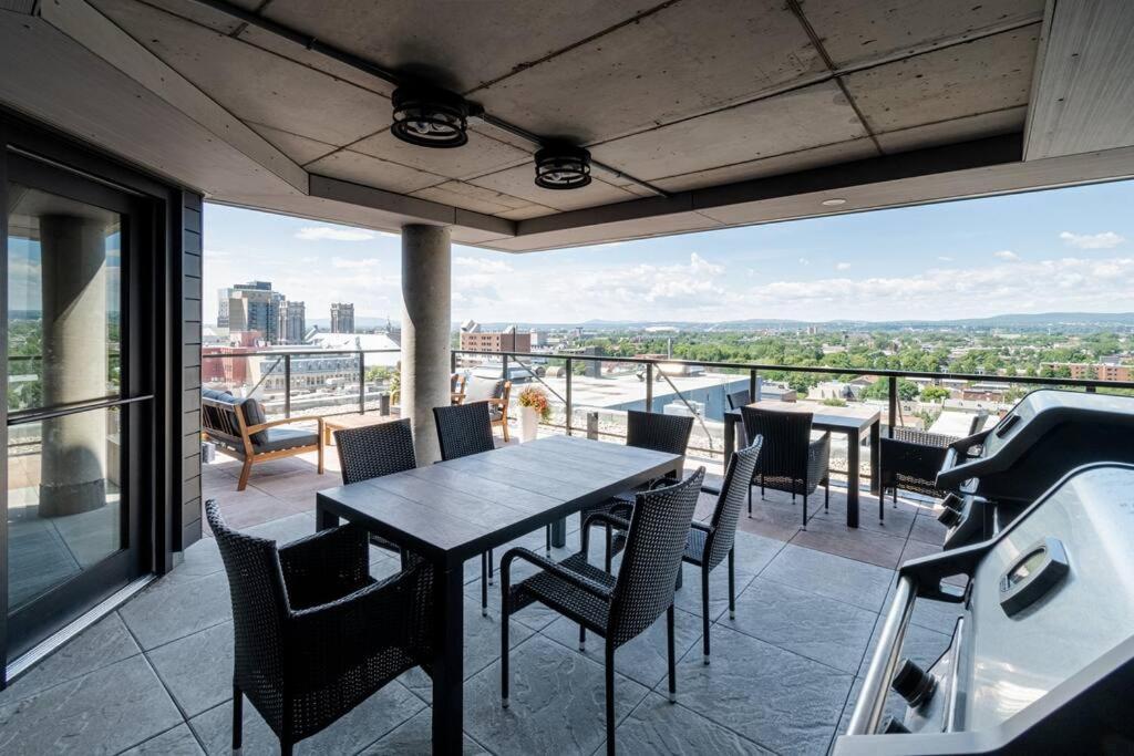 Condo 2 Ch - 500M Vieux-Quebec & Gym Экстерьер фото