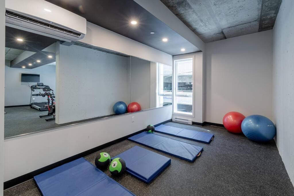 Condo 2 Ch - 500M Vieux-Quebec & Gym Экстерьер фото